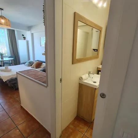 Cozy In Heart Of Nueva Andalucia - Pass The Keys Apartment