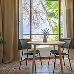 Cozy In Heart Of Nueva Andalucia - Pass The Keys Apartamento *